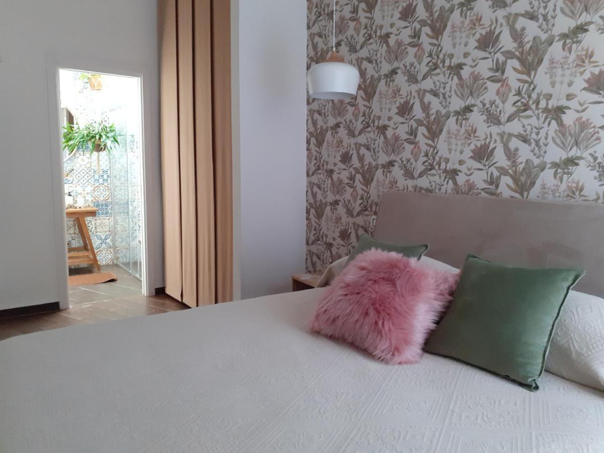 Borgo Fontana B&B Bari Exteriör bild