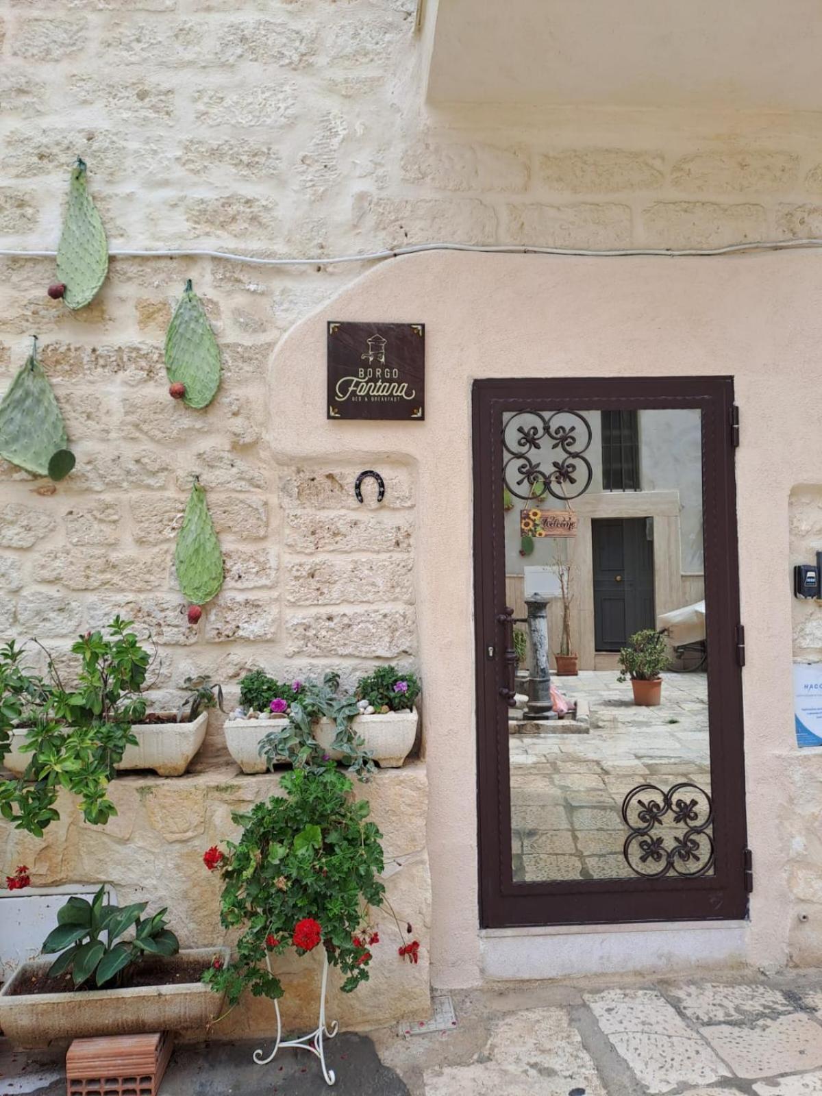 Borgo Fontana B&B Bari Exteriör bild