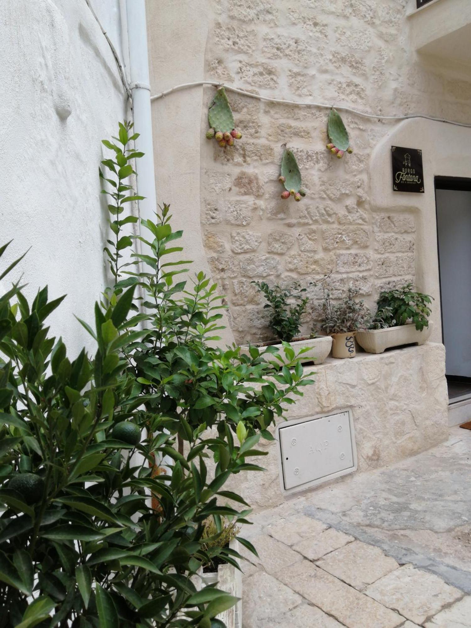 Borgo Fontana B&B Bari Exteriör bild